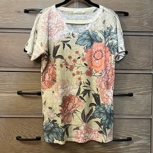 Floral, Short-Sleeve Top